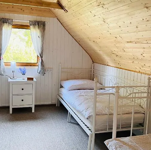 Chata Jedovnice Σπίτι διακοπών *